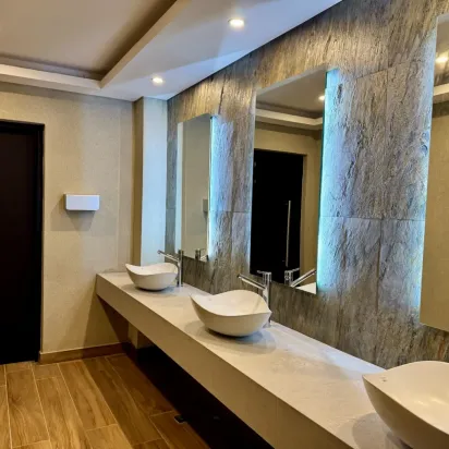 Vista sanitarios del Restaurante